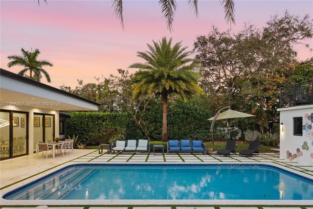 400 NW 24th Street, Wilton Manors, FL 33311