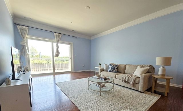 130 University Ave ., Westwood, MA 02090