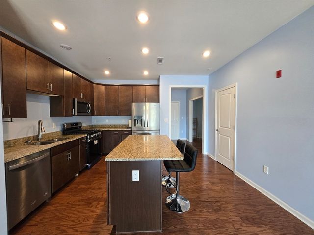 130 University Ave ., Westwood, MA 02090