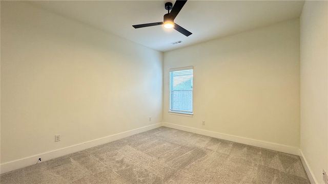 5806 W Red Maple Drive, Rogers, AR 72758