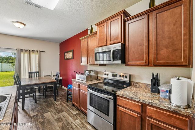 6774 SANDLE Drive, Jacksonville, FL 32219