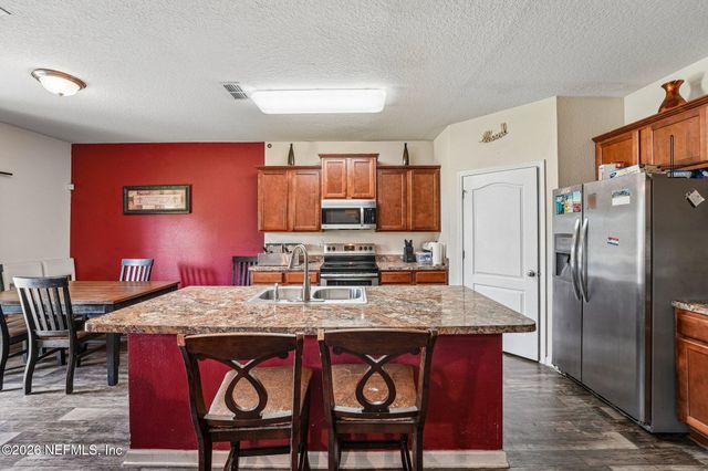 6774 SANDLE Drive, Jacksonville, FL 32219
