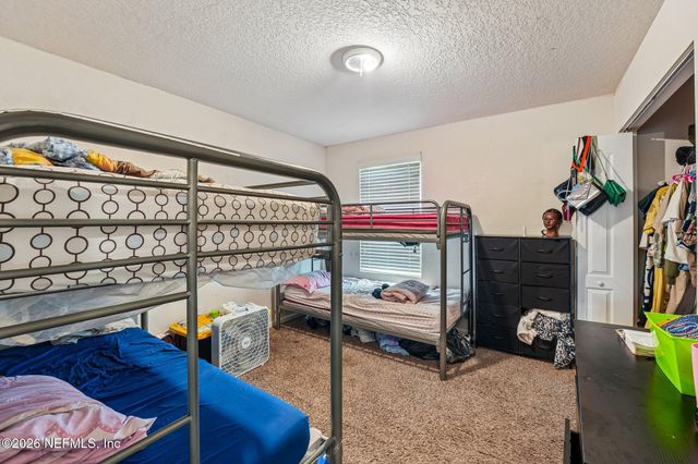 6774 SANDLE Drive, Jacksonville, FL 32219
