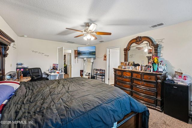 6774 SANDLE Drive, Jacksonville, FL 32219