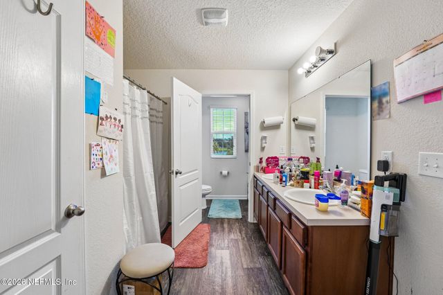 6774 SANDLE Drive, Jacksonville, FL 32219