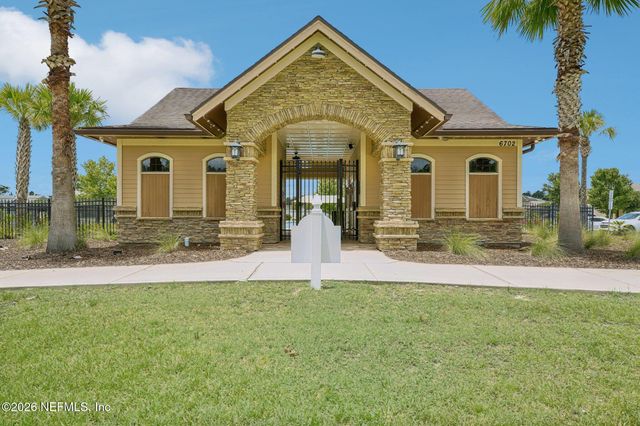 6774 SANDLE Drive, Jacksonville, FL 32219