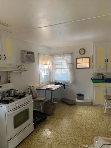 5172 Lakeview Avenue, Yorba Linda, CA 92886