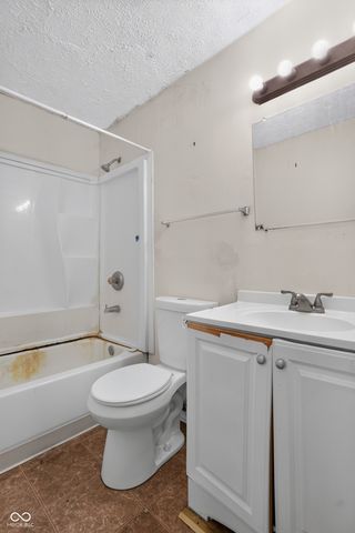 4038 N Mitthoefer Road, Indianapolis, IN 46235