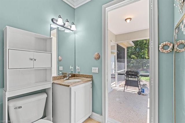 3905 Recreation LN, Naples, FL 34116