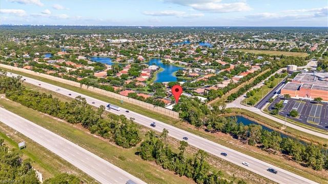 3905 Recreation LN, Naples, FL 34116
