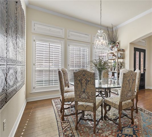 902 Grand Oaks Circle, College Station, TX 77840