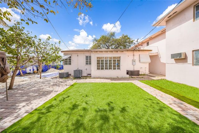 605 NW 34th Ave, Miami, FL 33125