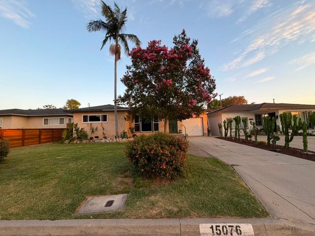 15076 Danbrook Drive, Whittier, CA 90604