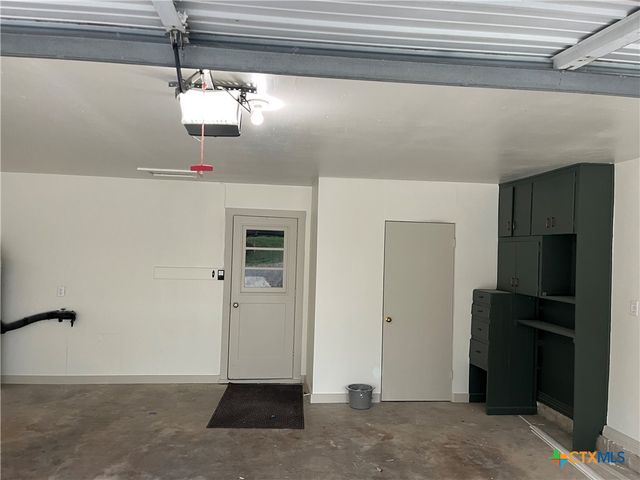 502 W Avenue A, Lampasas, TX 76550