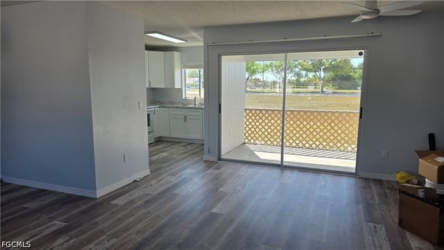 1214 SE 8th AVE 4, Cape Coral, FL 33990