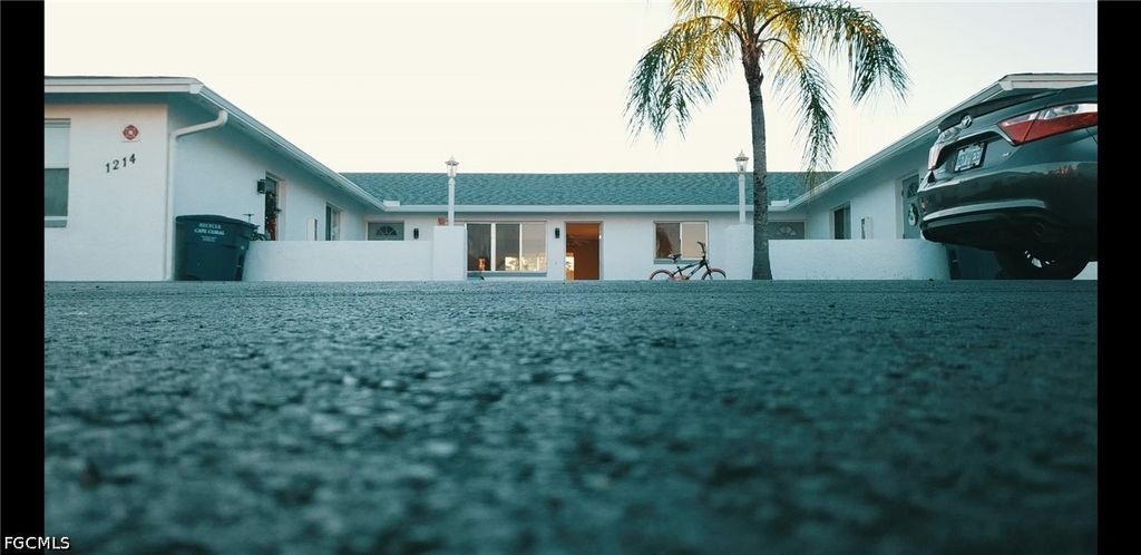 1214 SE 8th AVE 4, Cape Coral, FL 33990