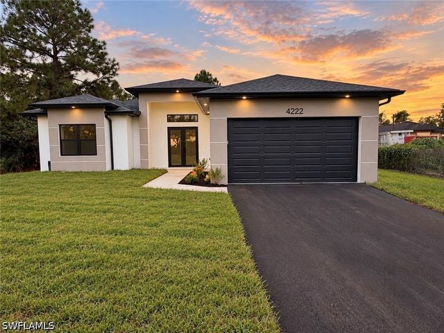 4222 18th Ave NE, Naples, FL 34120