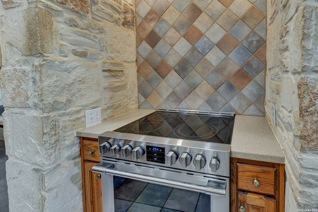 5855 TEMERITY WAY, Bulverde, TX 78163