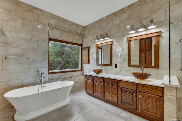 5855 TEMERITY WAY, Bulverde, TX 78163