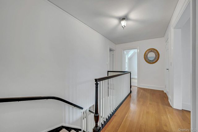 83 Parkway W, Mount Vernon, NY 10552