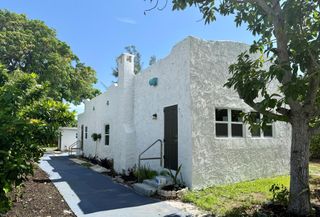 719 Briggs Street, West Palm Beach, FL 33405