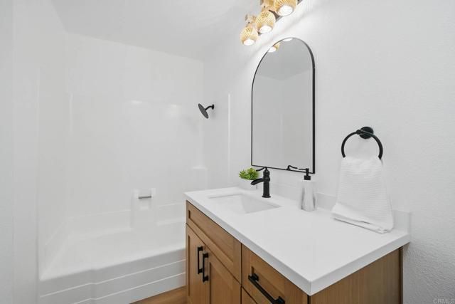 1915 Via Las Palmas 32A, National City, CA 91950