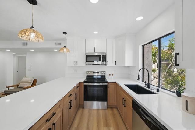 1915 Via Las Palmas 32A, National City, CA 91950