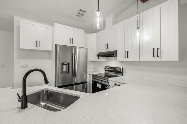 8082 PAGODA DRIVE, Spring Hill, FL 34606