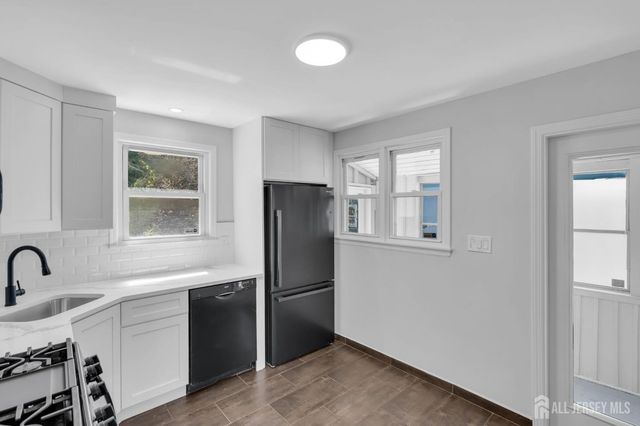 2708 Maple Avenue, South Plainfield, NJ 07080