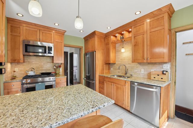 4849 12th Avenue S, Minneapolis, MN 55417