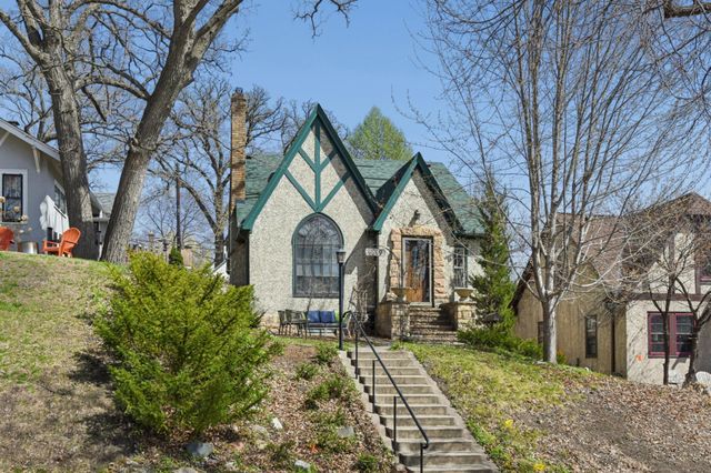 4849 12th Avenue S, Minneapolis, MN 55417