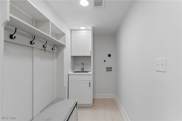 5981 Marra Drive, Bedford Heights, OH 44146