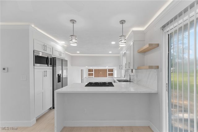 5981 Marra Drive, Bedford Heights, OH 44146