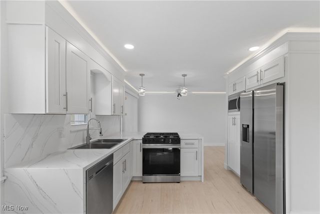 5981 Marra Drive, Bedford Heights, OH 44146