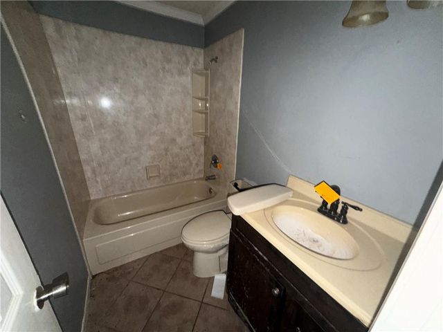 9968 Downing Street, Semmes, AL 36575