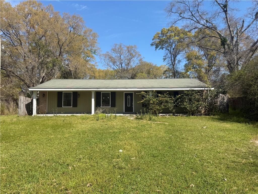 9968 Downing Street, Semmes, AL 36575