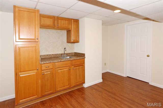 949 Oakmoor Drive, Fenton, MO 63026