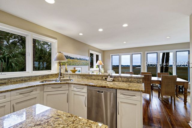 13 Nautilas Rd, Hilton Head Island, SC 29928