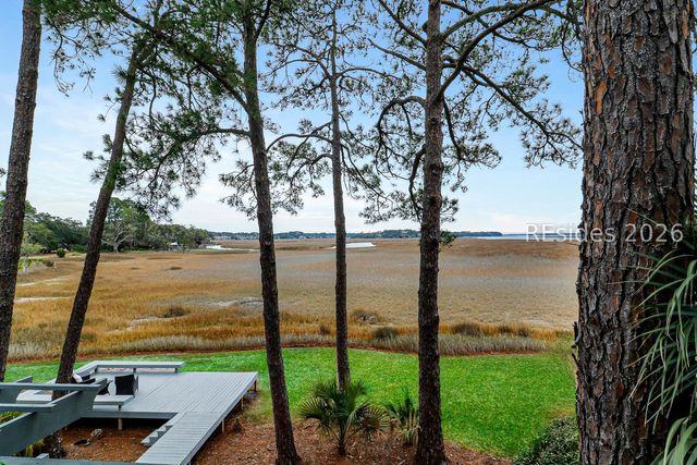 13 Nautilas Rd, Hilton Head Island, SC 29928