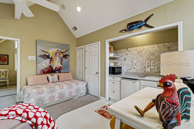 13 Nautilas Rd, Hilton Head Island, SC 29928