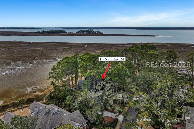 13 Nautilas Rd, Hilton Head Island, SC 29928