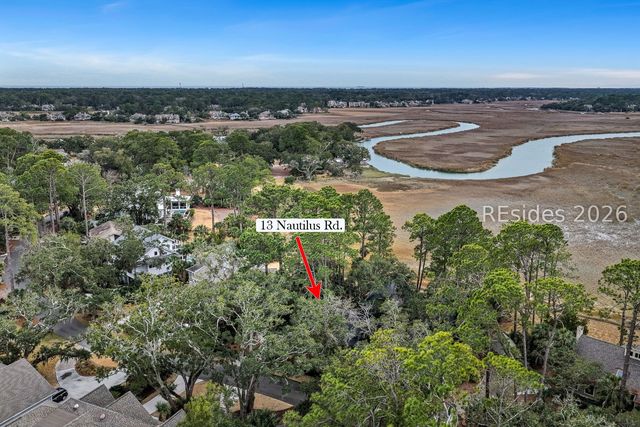 13 Nautilas Rd, Hilton Head Island, SC 29928