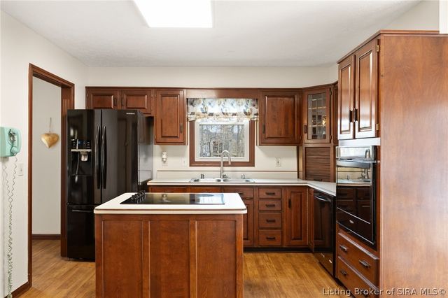 6775 Brookside Drive NE, Lanesville, IN 47136