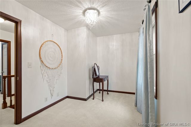 6775 Brookside Drive NE, Lanesville, IN 47136