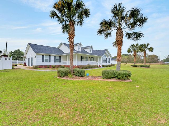 3188 Raccoon Road, Manning, SC 29102