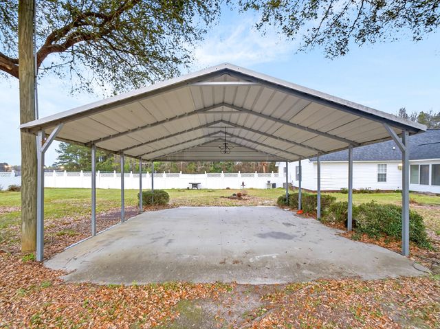 3188 Raccoon Road, Manning, SC 29102