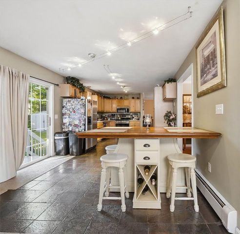 40 Chestnut Grove Avenue, Cumberland, RI 02864