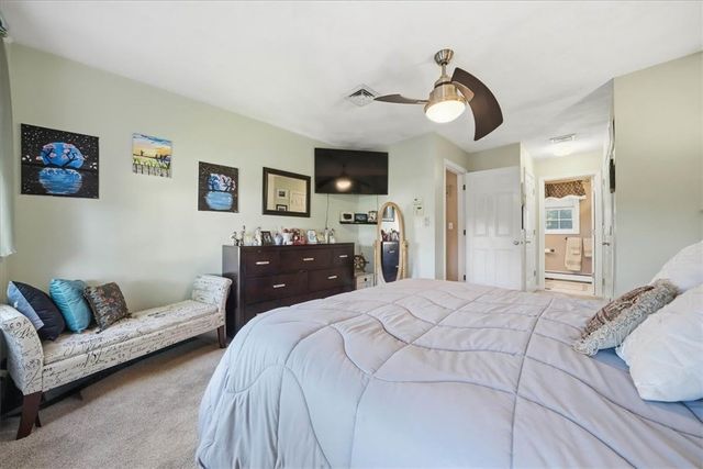 40 Chestnut Grove Avenue, Cumberland, RI 02864