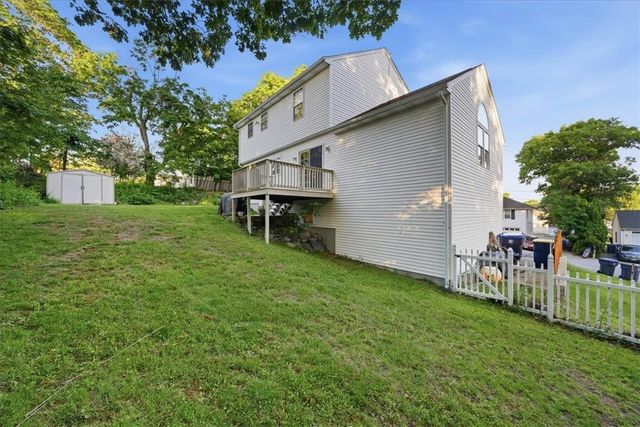 40 Chestnut Grove Avenue, Cumberland, RI 02864