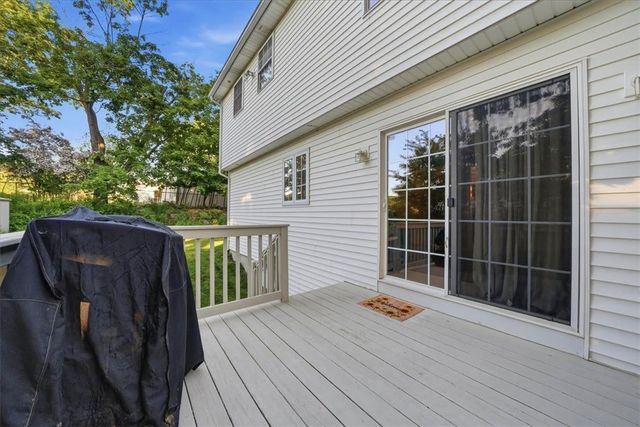 40 Chestnut Grove Avenue, Cumberland, RI 02864
